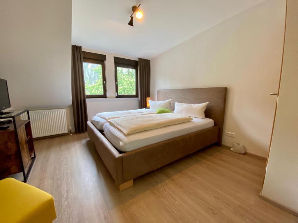 Pension / Ferienwohnungen Scheid Kestert Экстерьер фото