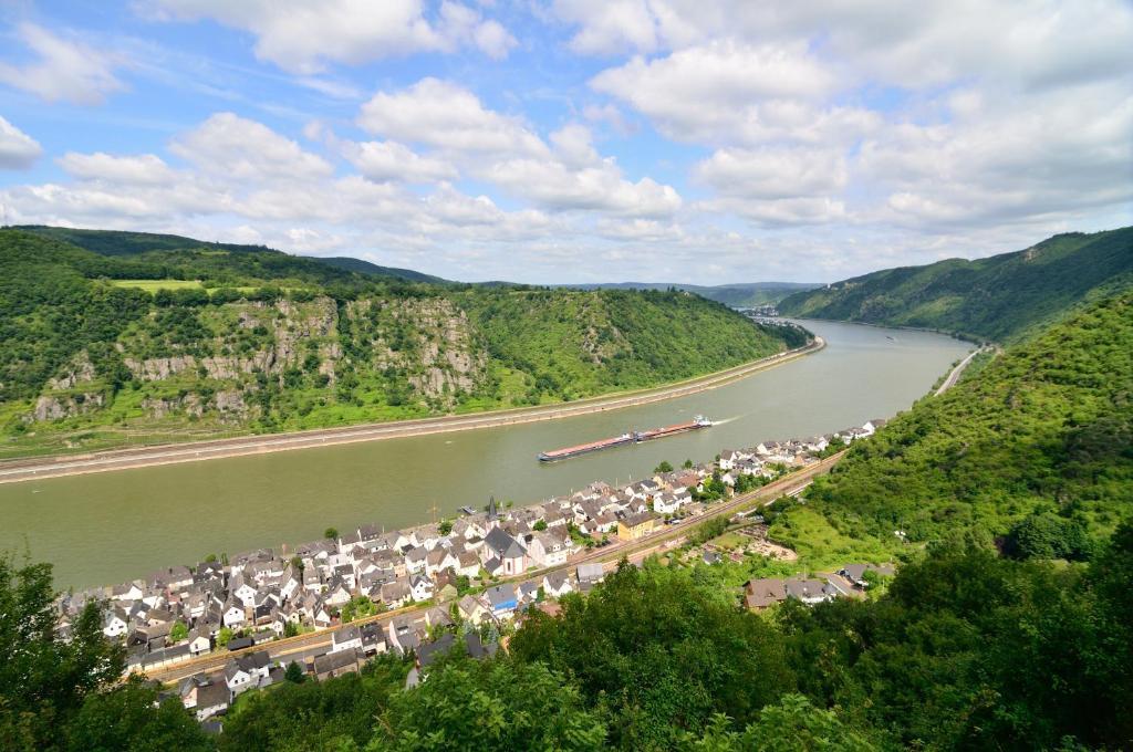 Pension / Ferienwohnungen Scheid Kestert Экстерьер фото